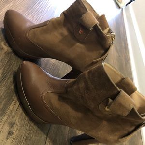 Love Moschino ankle booties